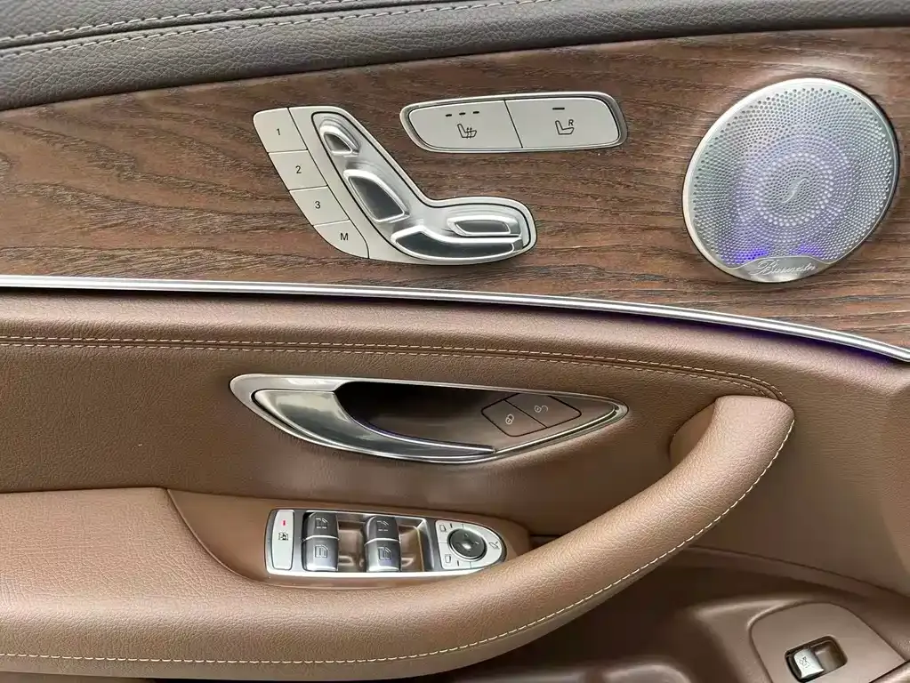 Mercedes-Benz E-Class 2021 из CN, фото 3