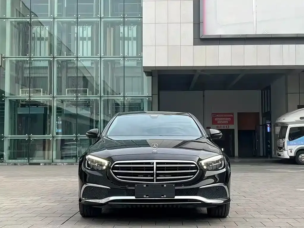 Mercedes-Benz E-Class 2021 из CN, фото 4