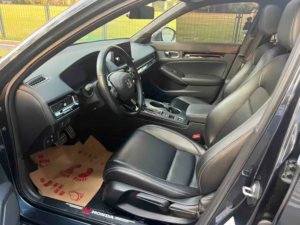 Honda Civic 2023 из CN, фото 5