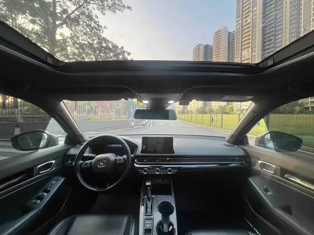 Honda Civic 2023 из CN, фото 3