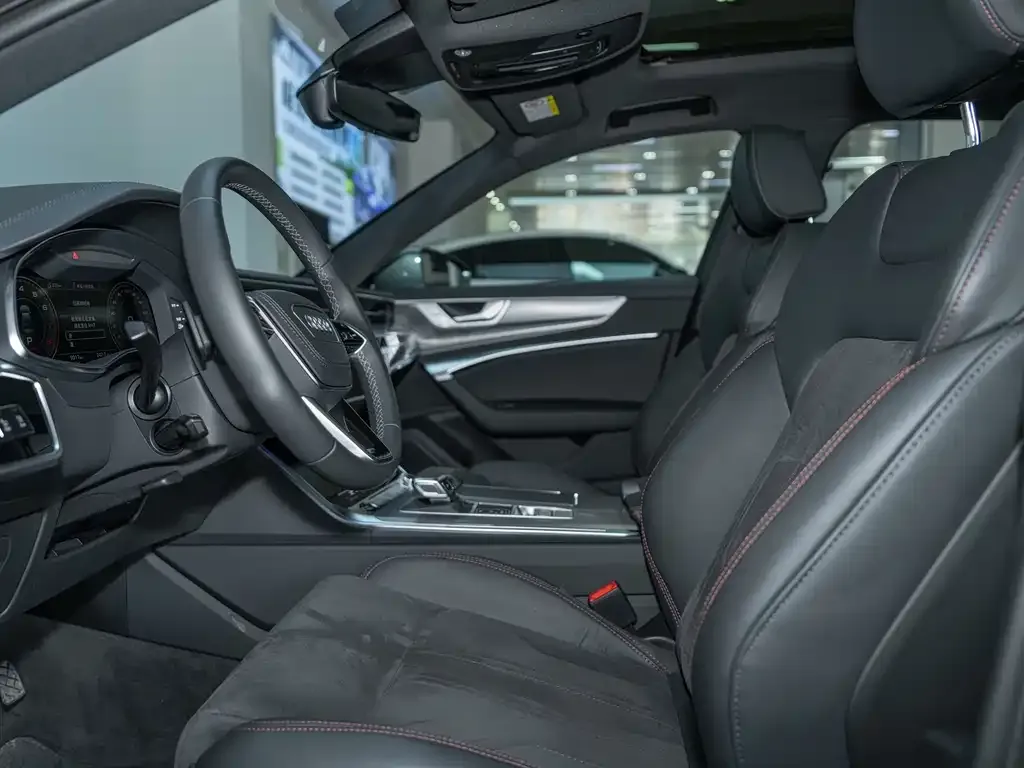Audi A6L 2024 из CN, фото 5