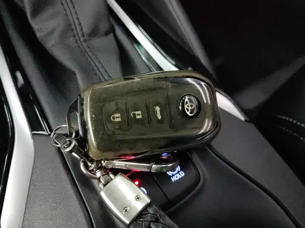 Toyota Corolla 2022 из CN, фото 5