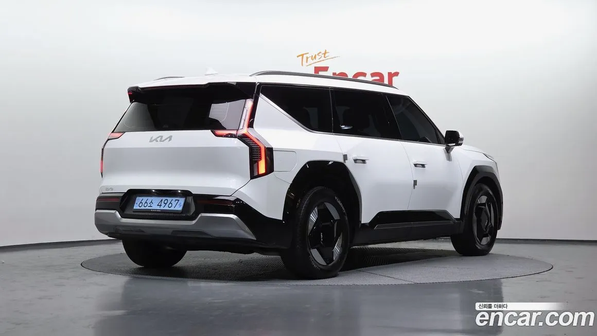 Kia EV9 2024 из KR, фото 3