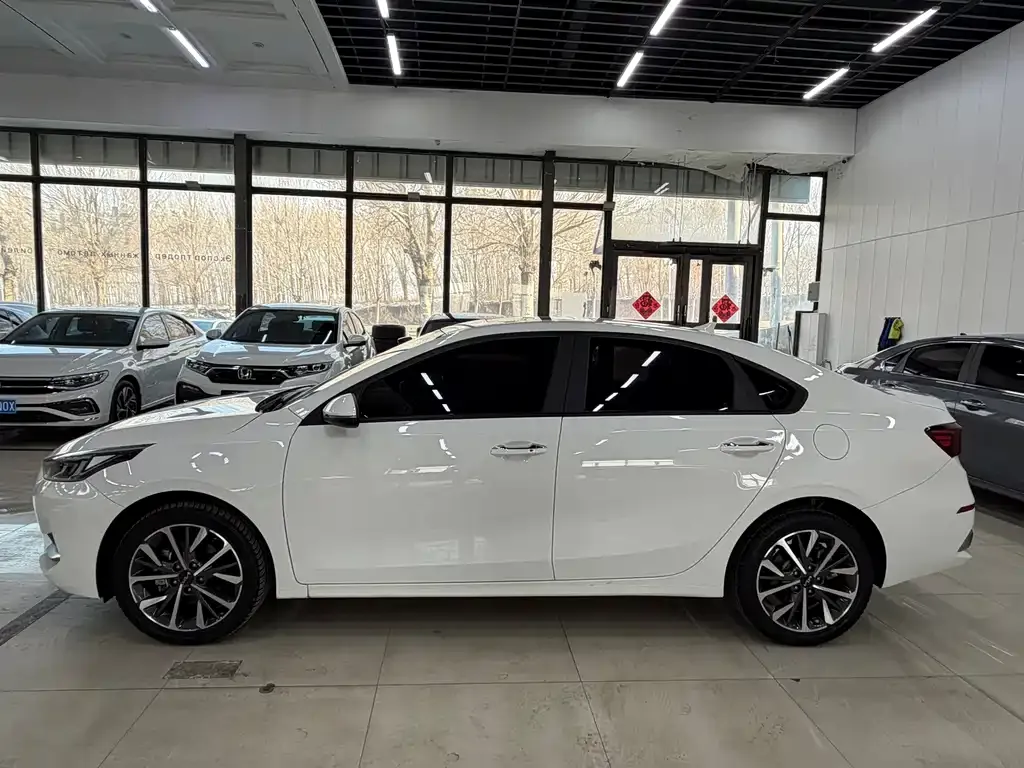 Kia K3 2021 из CN, фото 2