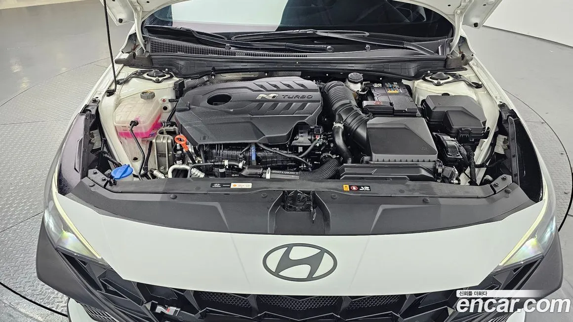 Hyundai AVANTE — фото 9