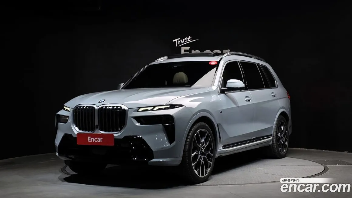 BMW X7 — фото 1
