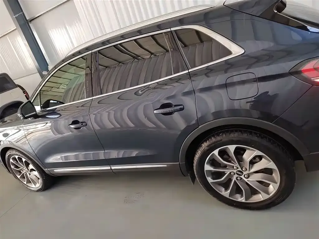 Lincoln Nautilus 2021 из CN, фото 6