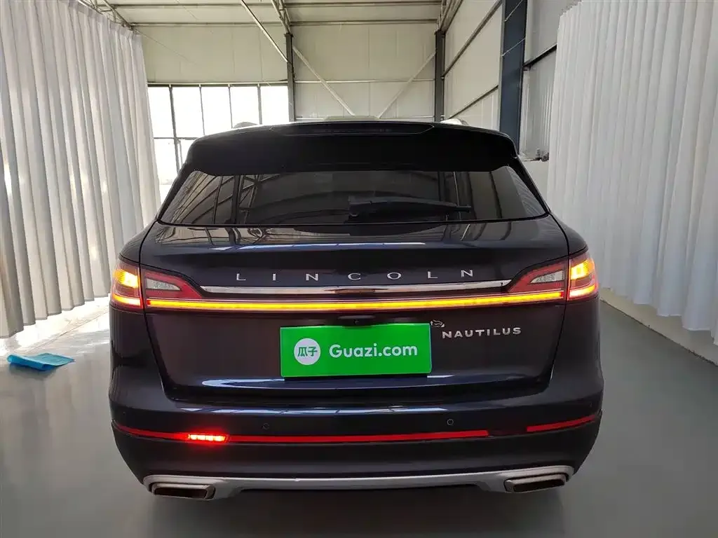 Lincoln Nautilus 2021 из CN, фото 2