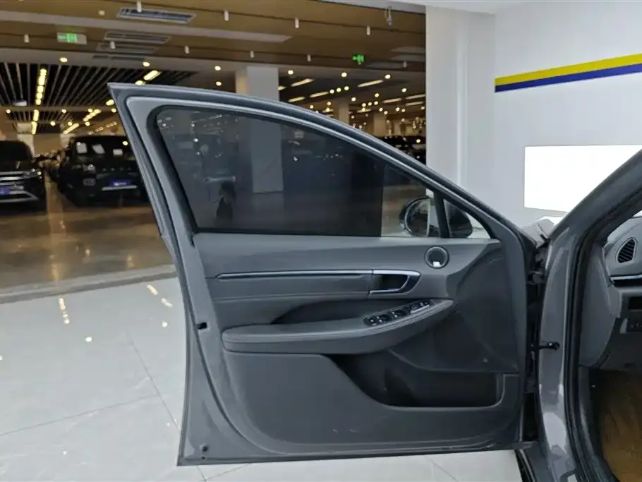 Hyundai Sonata 2021 из CN, фото 7