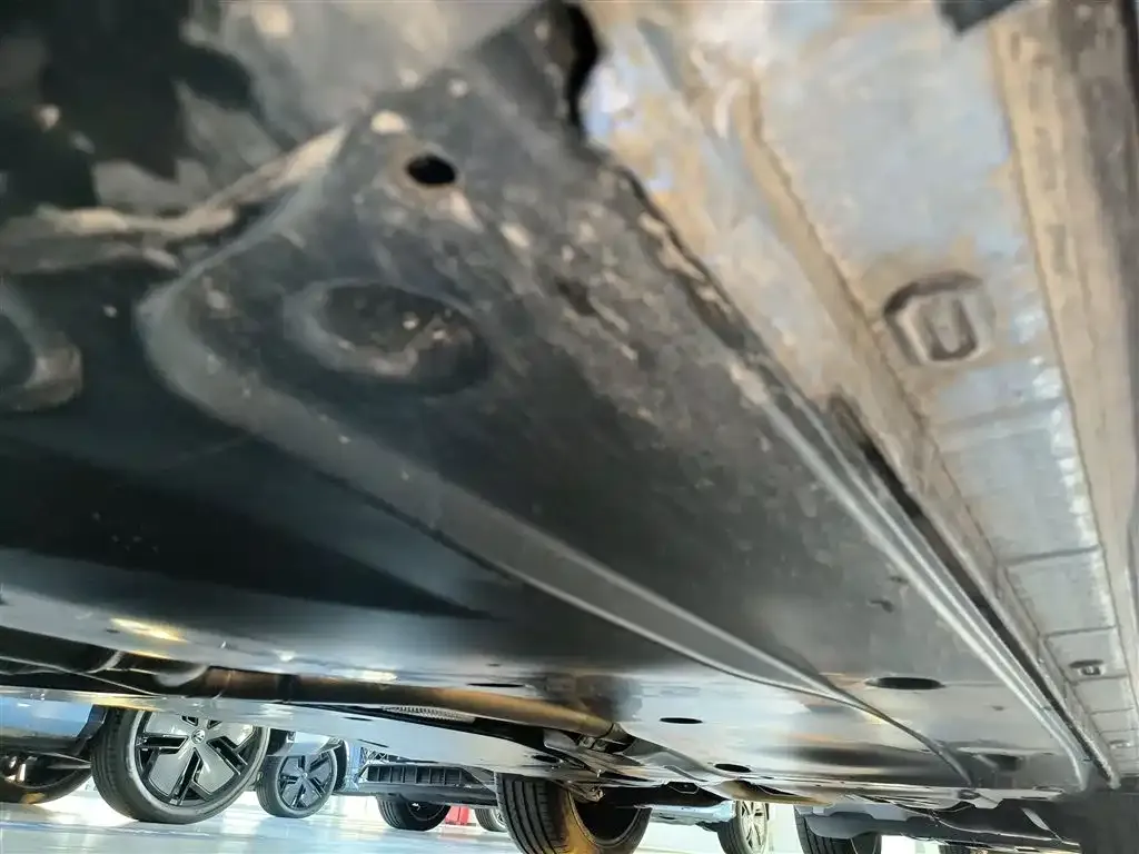 Volkswagen Tiguan L 2024 из CN, фото 3