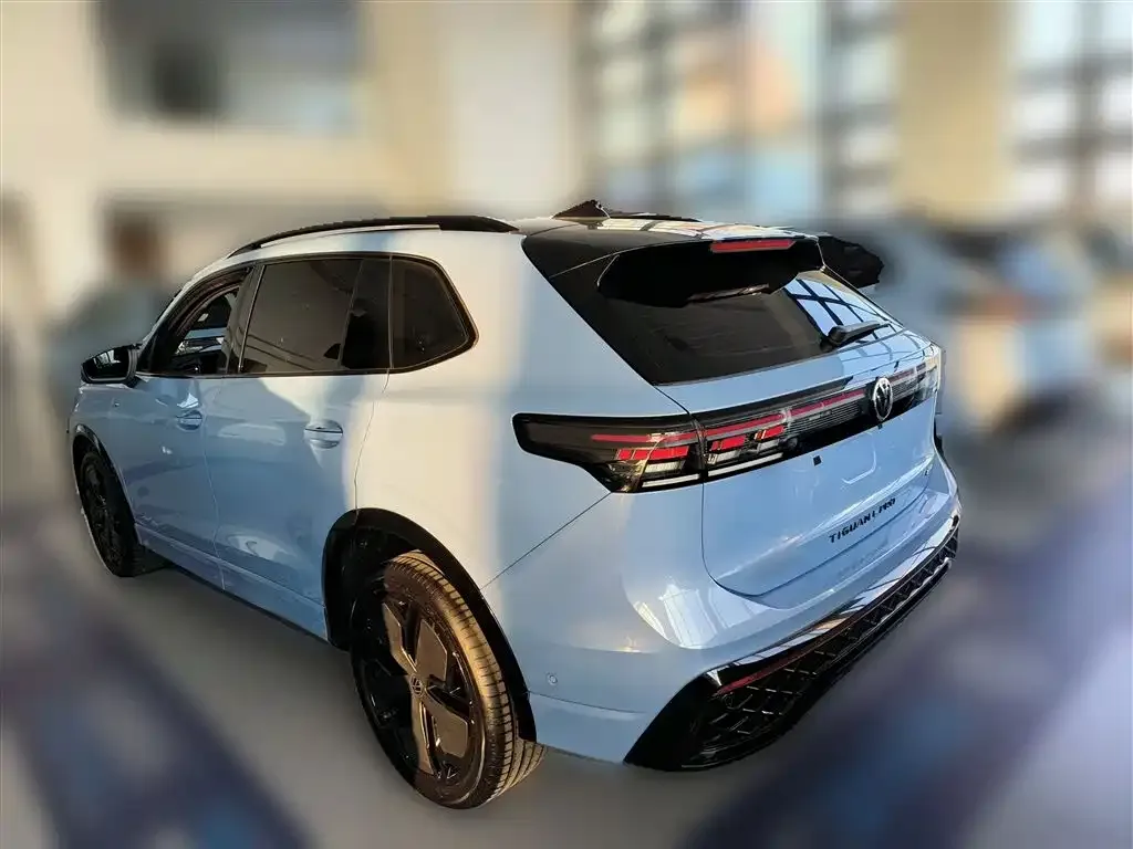 Volkswagen Tiguan L 2024 из CN, фото 10