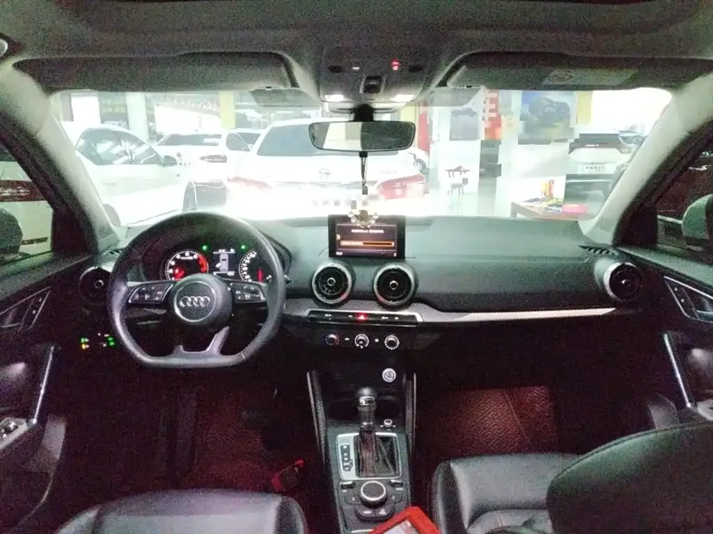 Audi Q2L 2022 из CN, фото 6