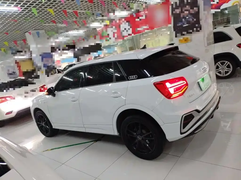 Audi Q2L 2022 из CN, фото 7