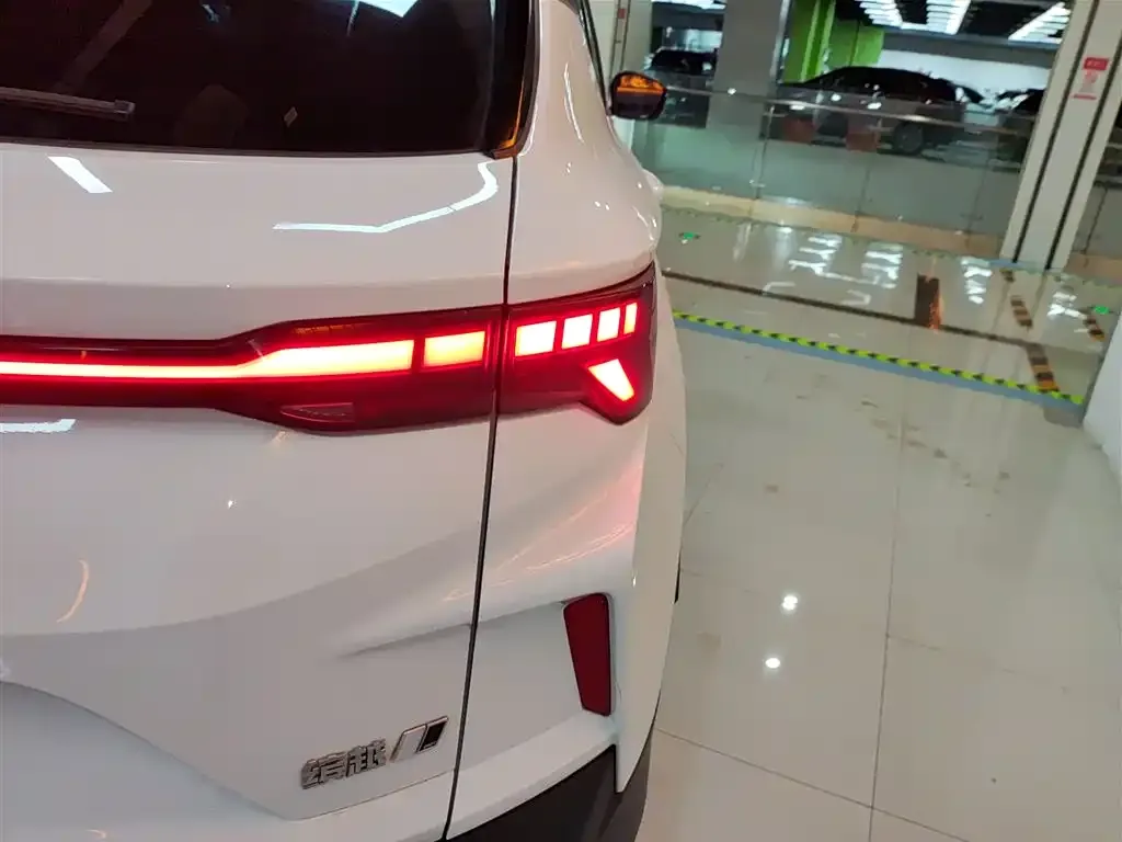 Geely Binyue 2022 из CN, фото 6