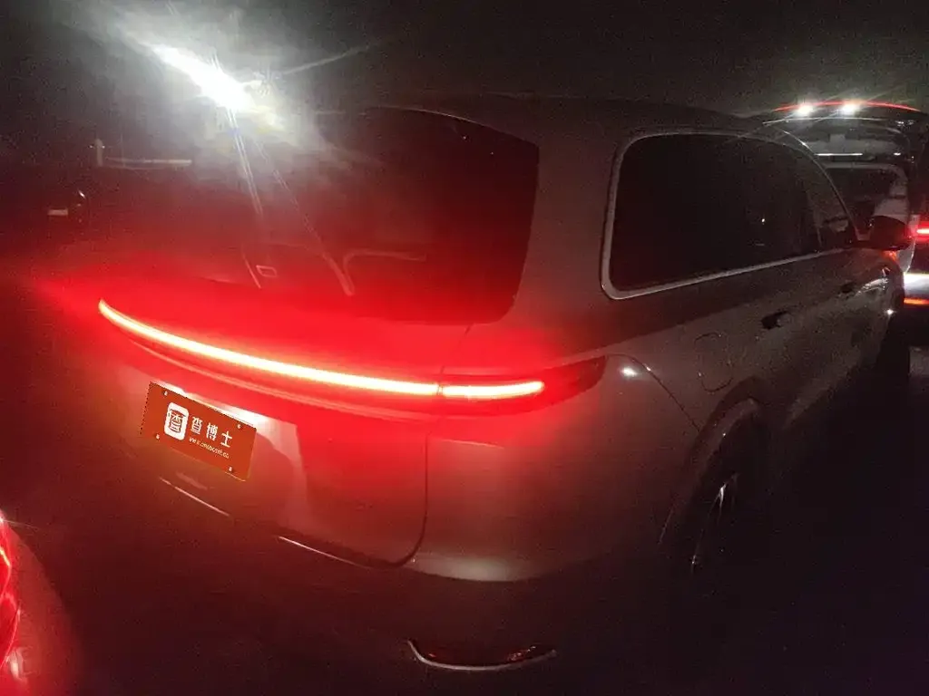 Li Auto L9 2024 из CN, фото 2