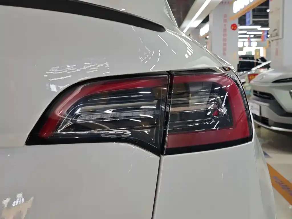 Tesla Model Y 2022 из CN, фото 2