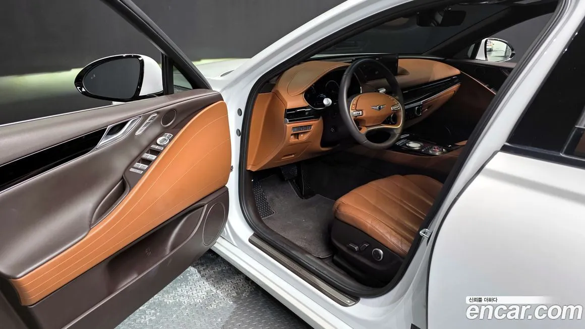 Genesis G80 — фото 10