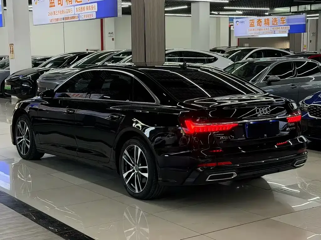 Audi A6L 2021 из CN, фото 9