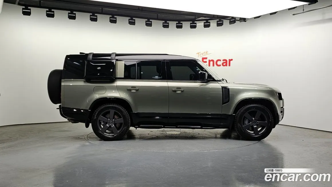 Land Rover Defender 2025 из KR, фото 6