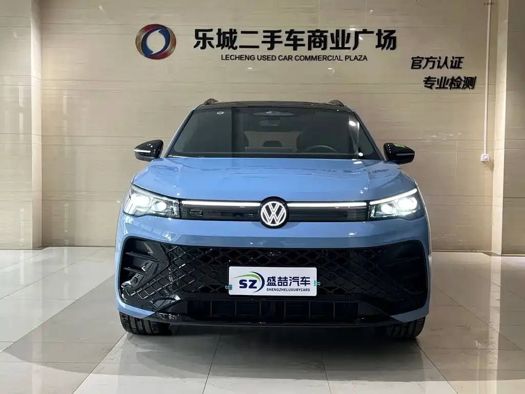 Volkswagen Tiguan L 2024 из CN, фото 2