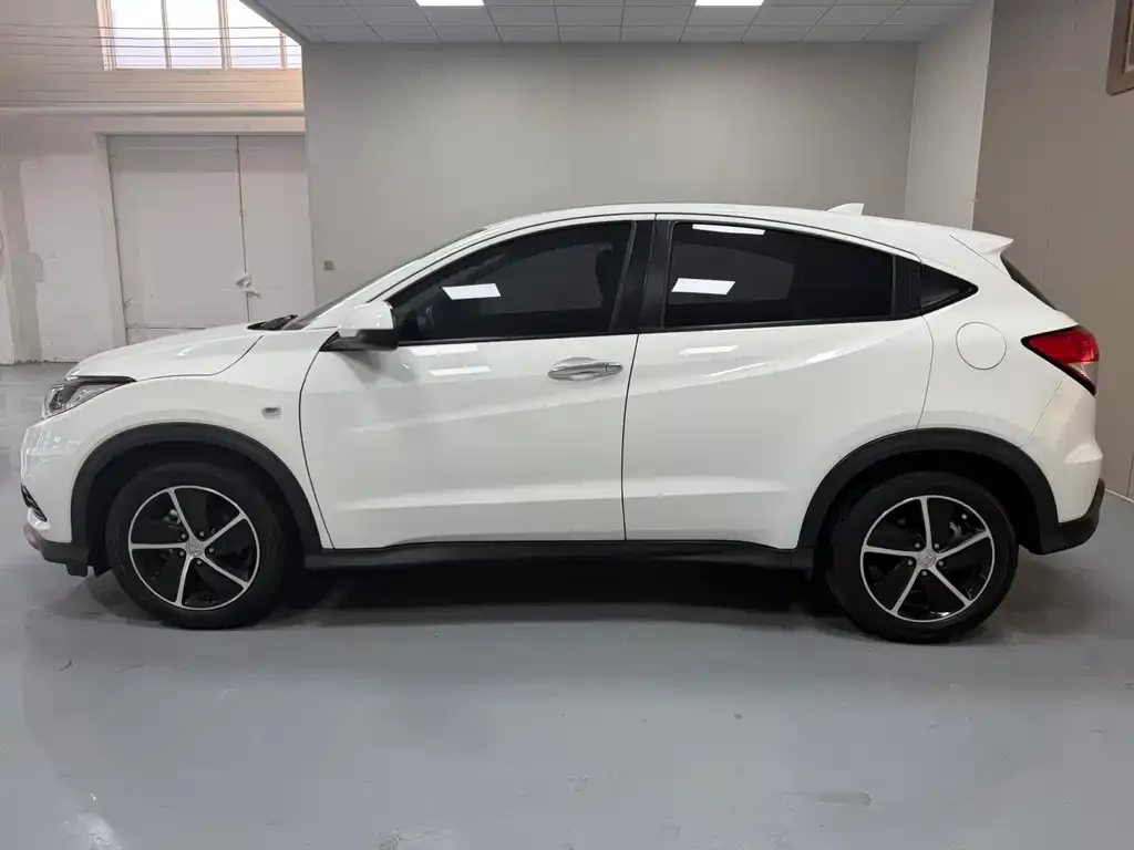 Honda Vezel 2022 из CN, фото 7