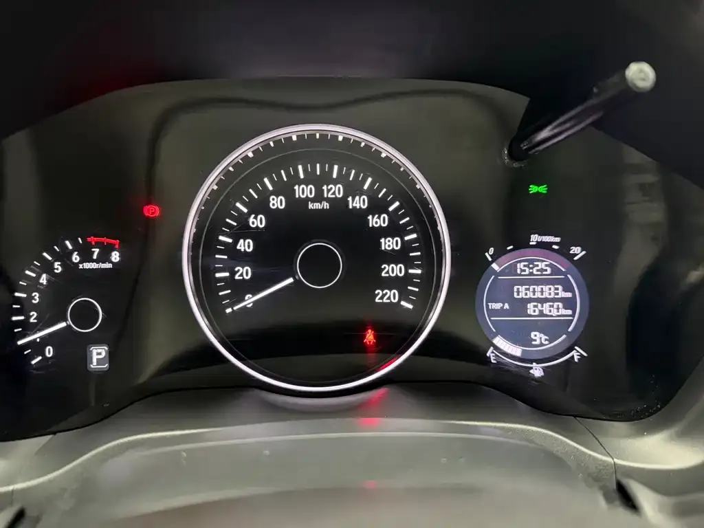 Honda Vezel 2022 из CN, фото 9