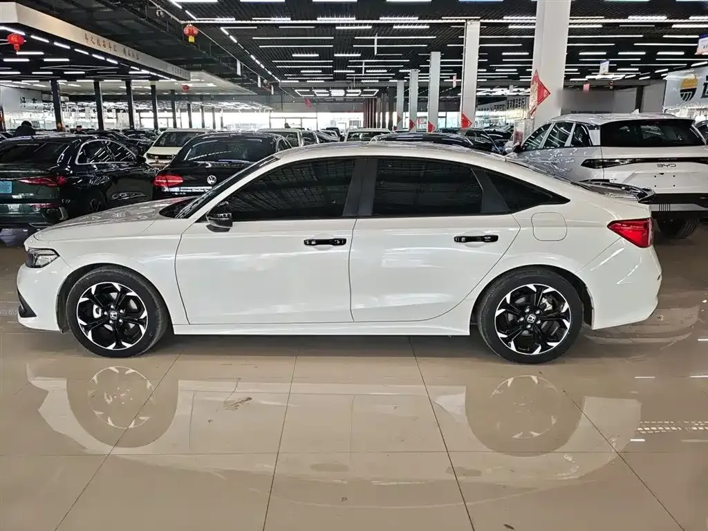 Honda Civic — фото 7