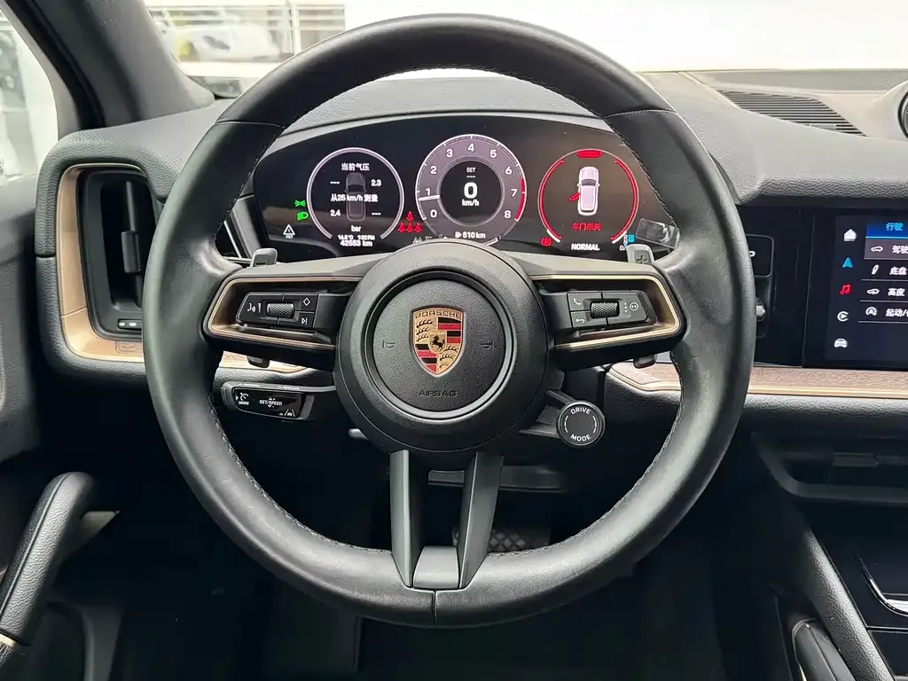 Porsche Cayenne 2024 из CN, фото 8
