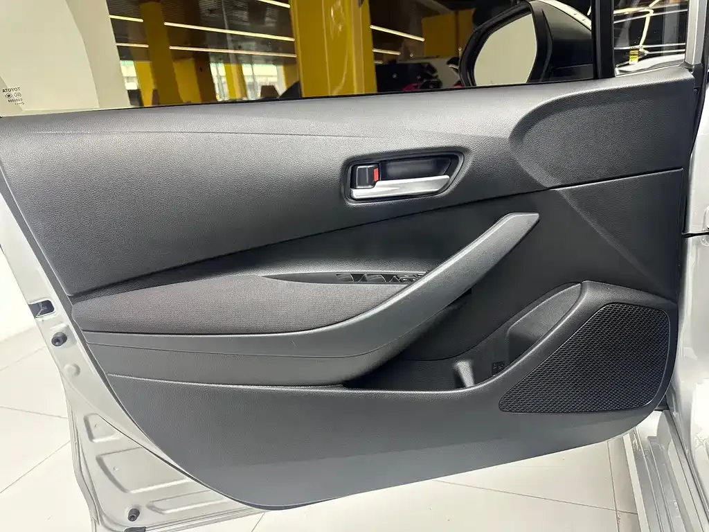 Toyota Corolla 2022 из CN, фото 10