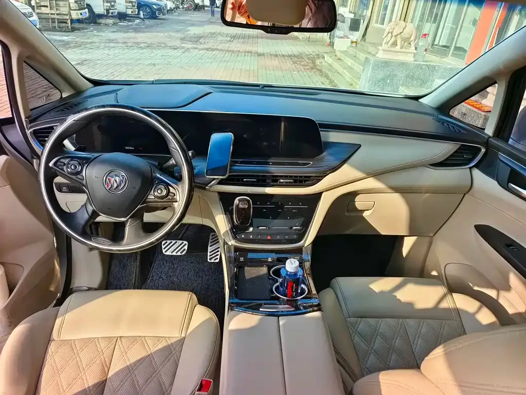 Buick GL8 2023 из CN, фото 5