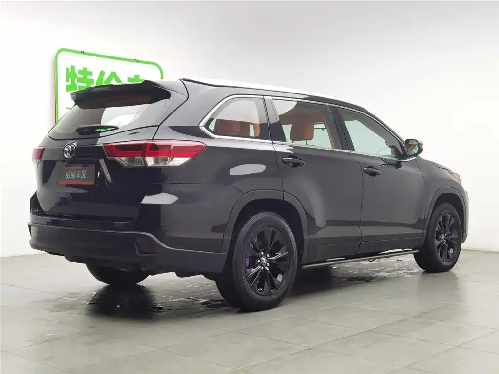 Toyota Highlander 2022 из CN, фото 6