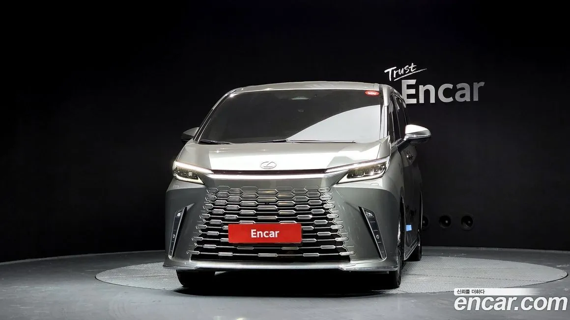 Lexus LM 2025 из KR, фото 3