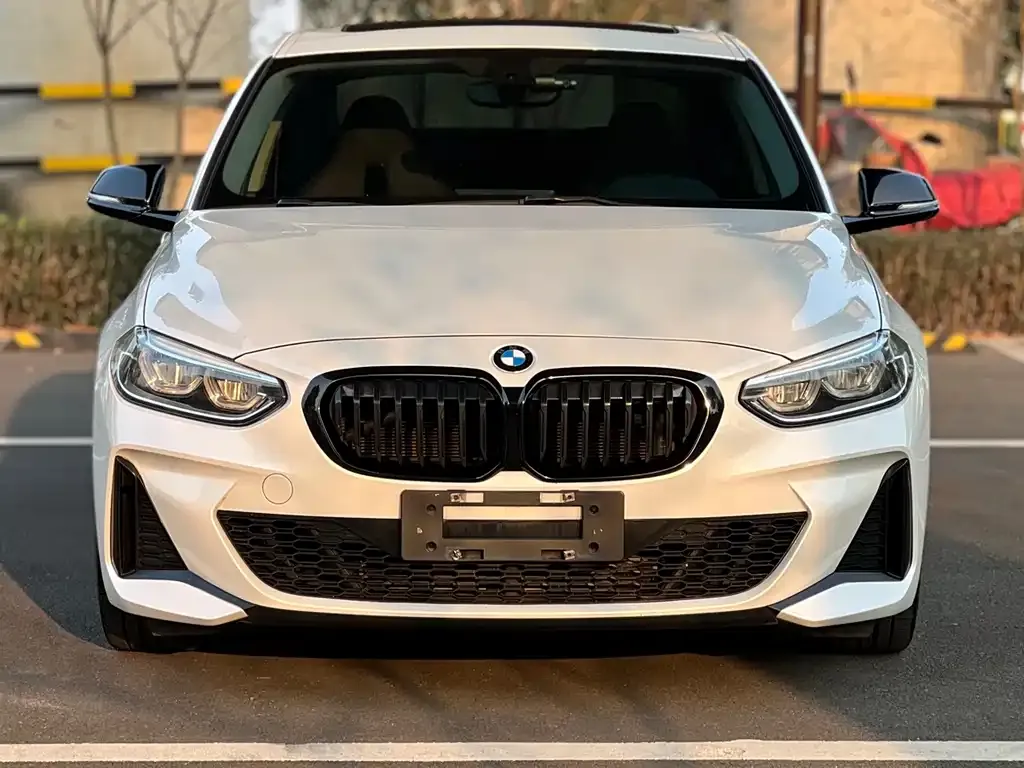 BMW 1 Series 2021 из CN, фото 7