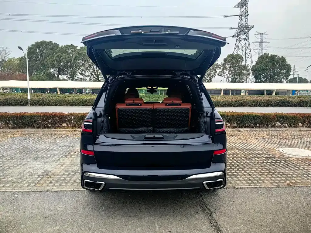 BMW X7 2024 из CN, фото 7