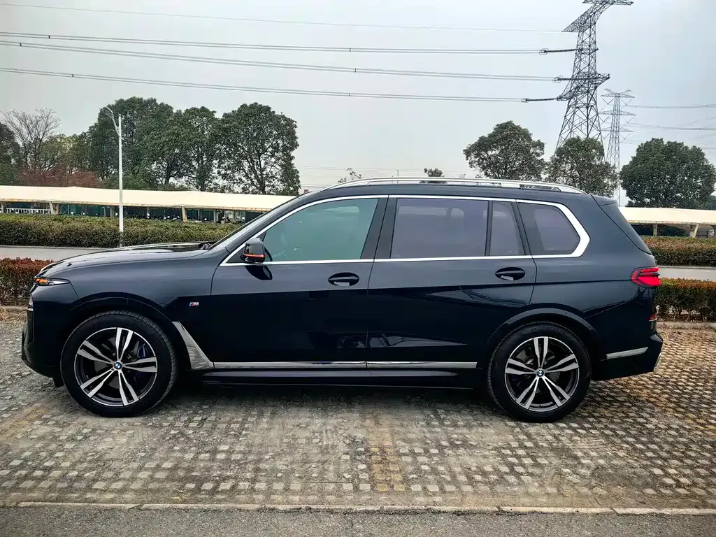 BMW X7 2024 из CN, фото 10