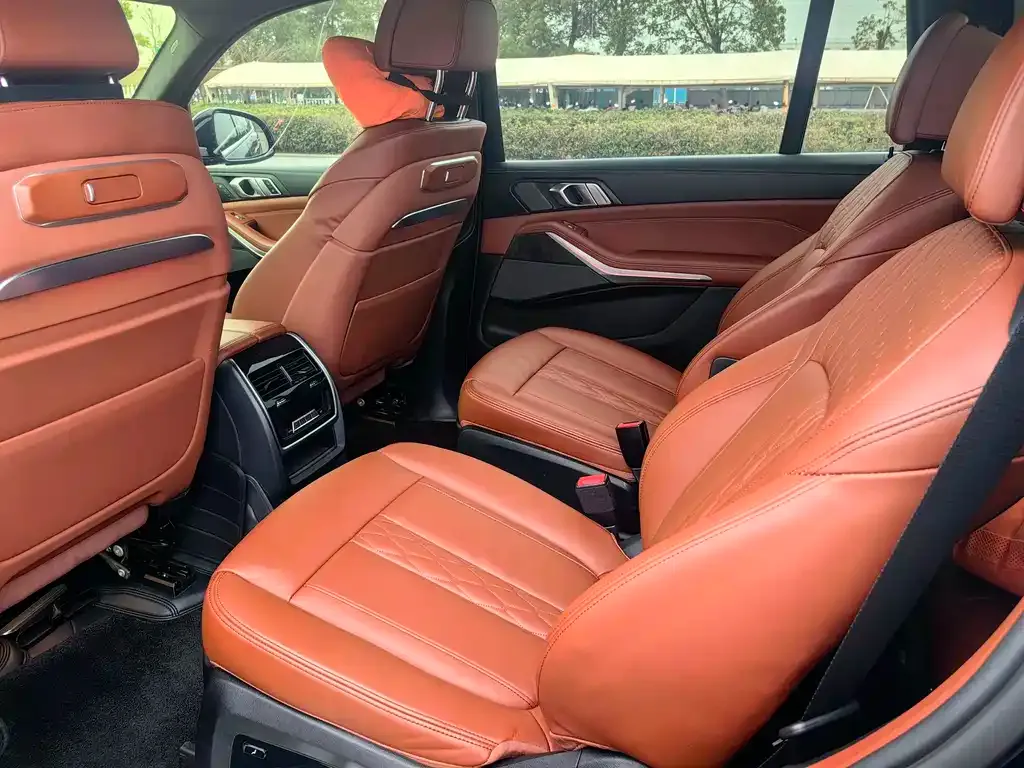 BMW X7 2024 из CN, фото 8