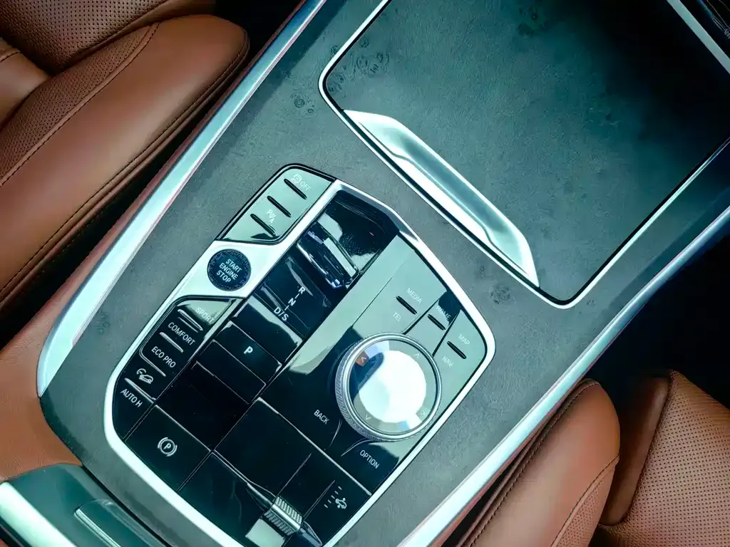 BMW X7 2024 из CN, фото 6