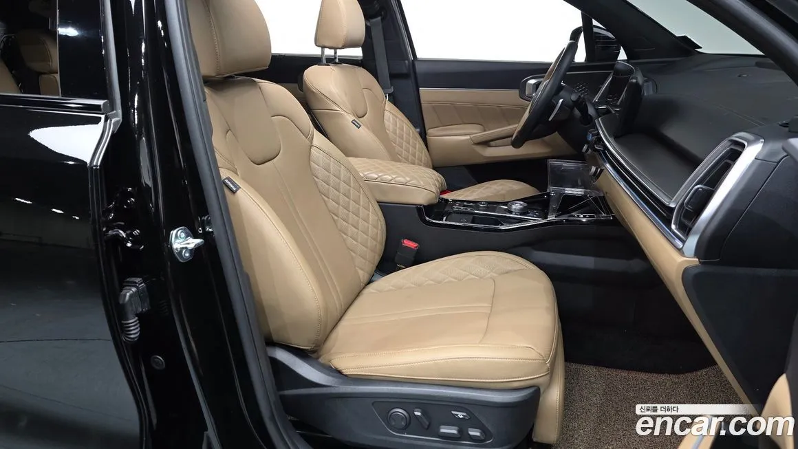 Kia Sorento — фото 8