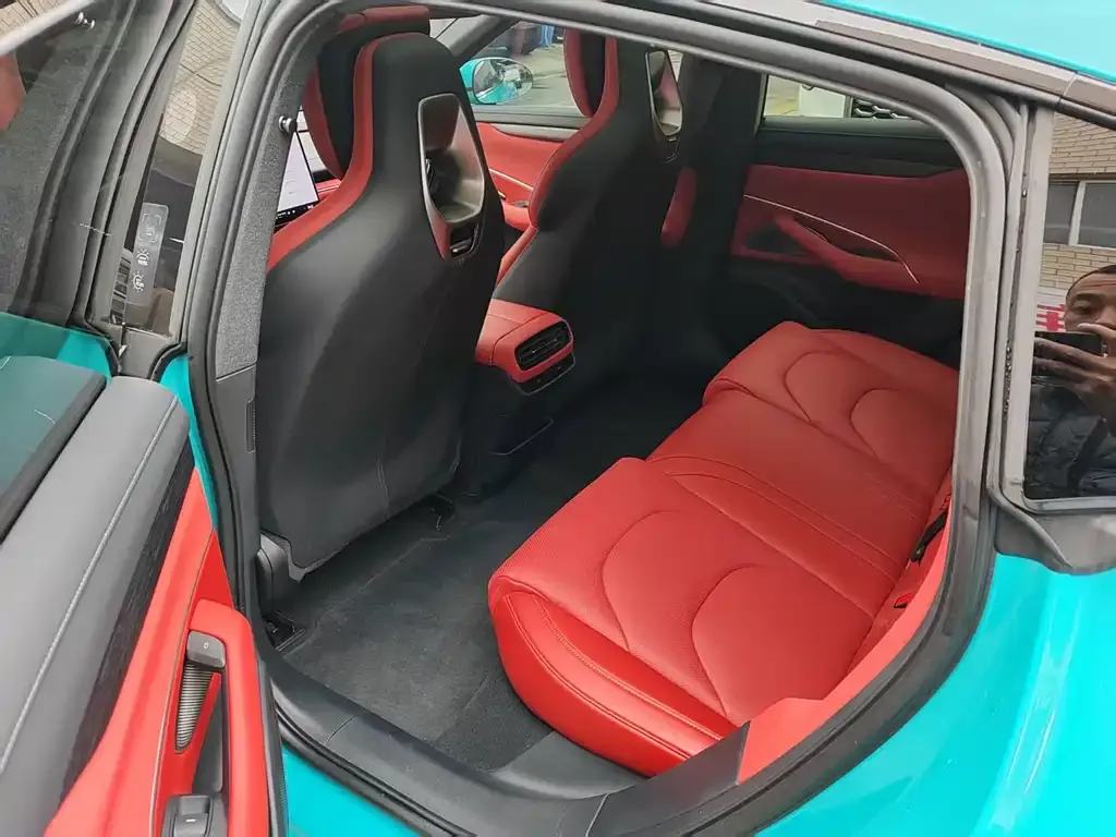 [object Object] SU7 2024 из CN, фото 6