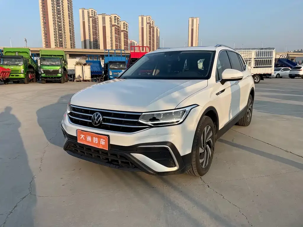 Volkswagen Tiguan L 2024 из CN, фото 1