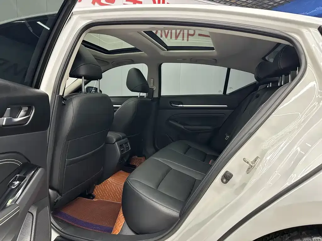 Nissan Teana 2023 из CN, фото 5