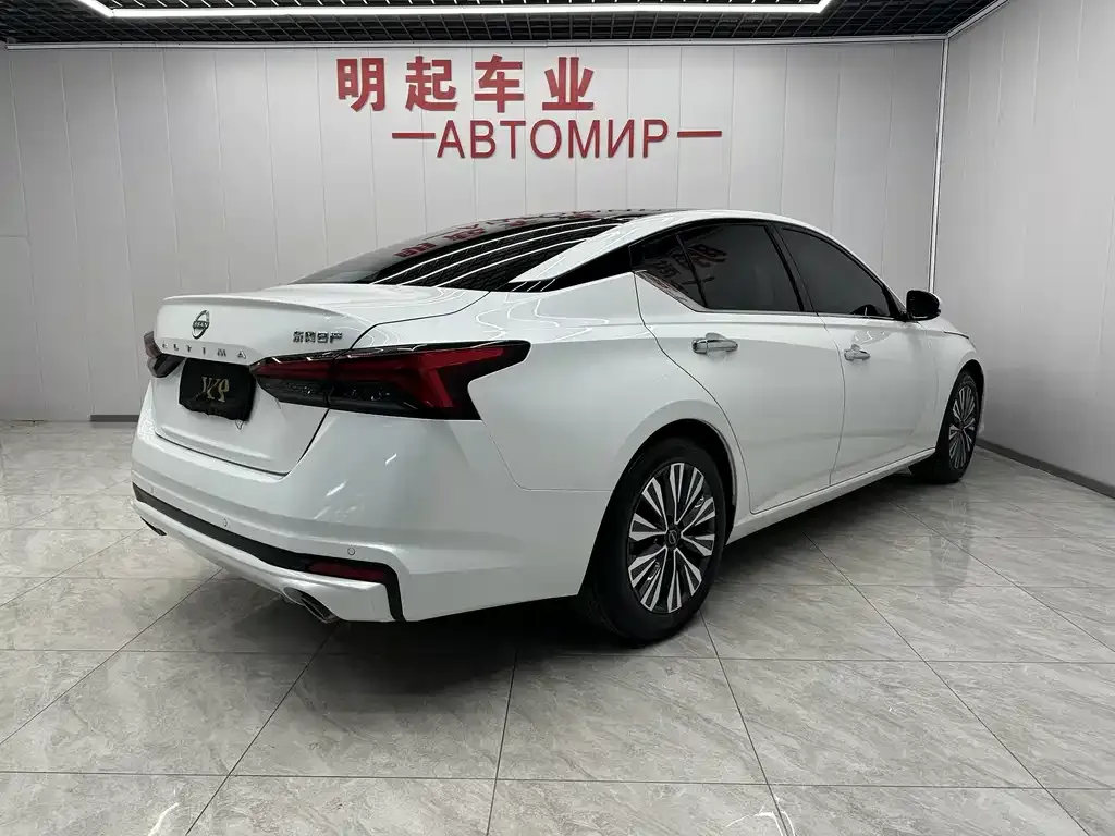 Nissan Teana 2023 из CN, фото 7