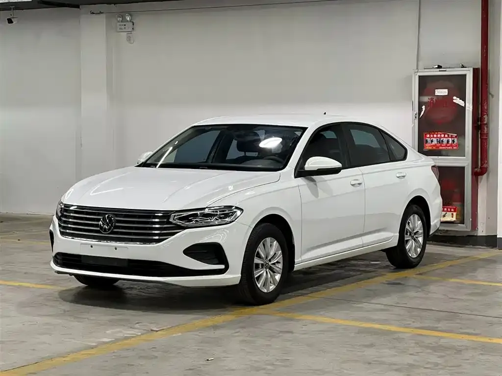 Volkswagen Lavida 2023 из CN, фото 1