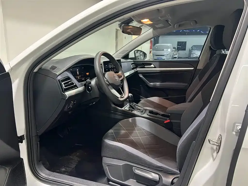 Volkswagen Lavida 2023 из CN, фото 5