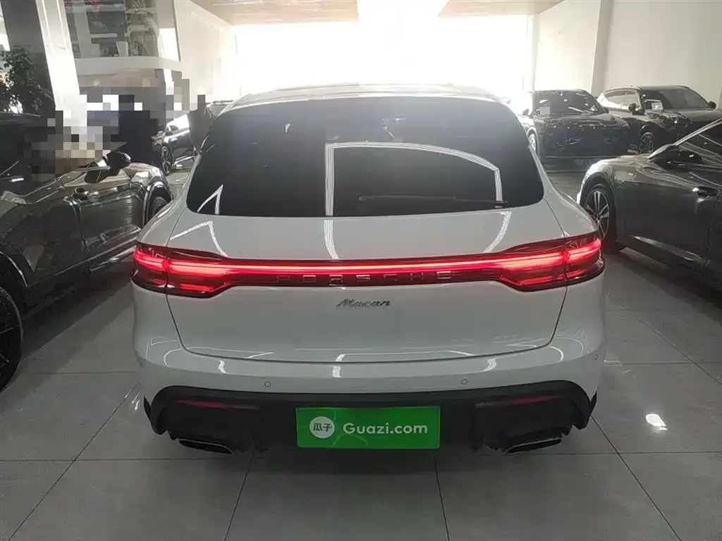 Porsche Macan 2024 из CN, фото 2