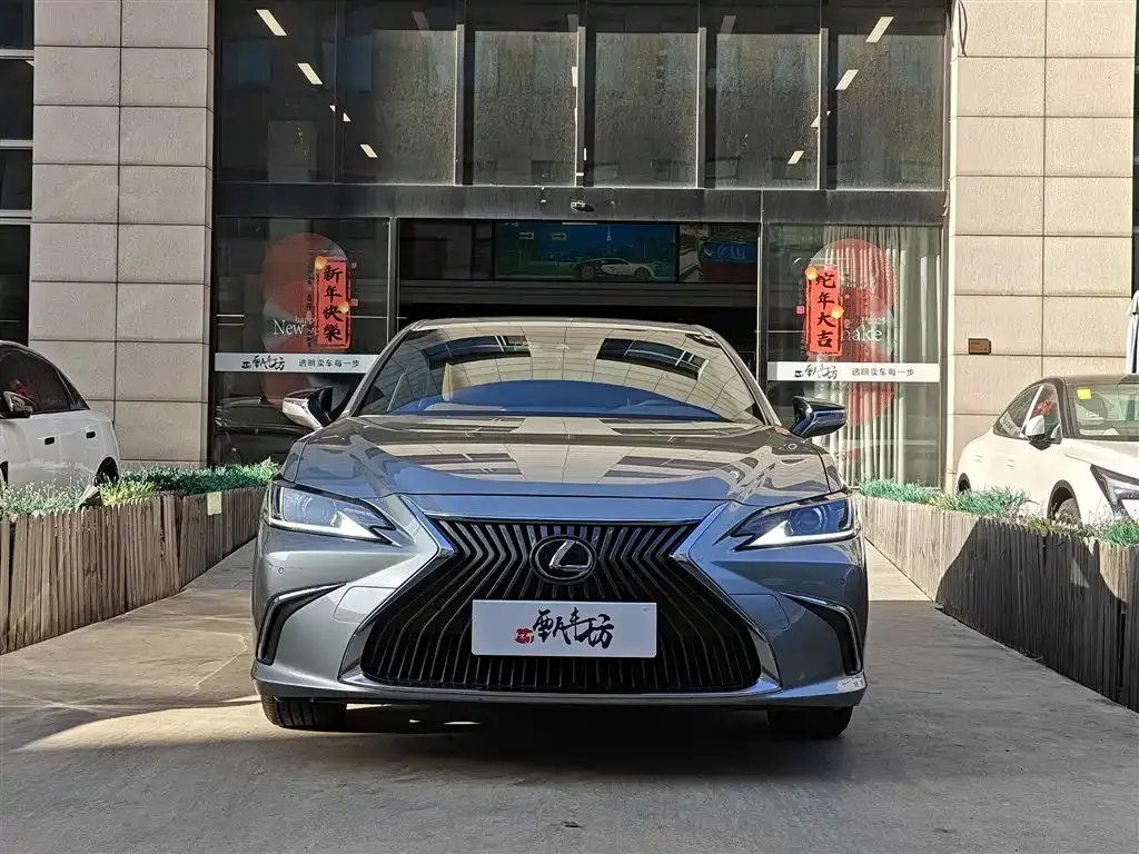 Lexus ES 2021 из CN, фото 10