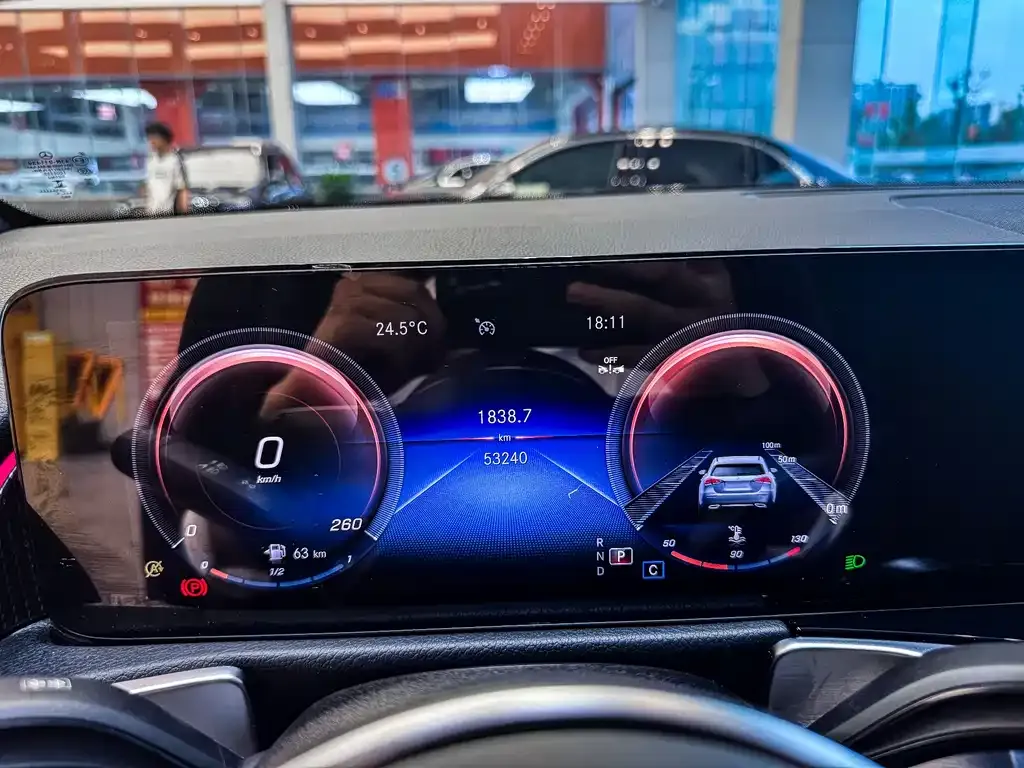 Mercedes-Benz GLB 2023 из CN, фото 3
