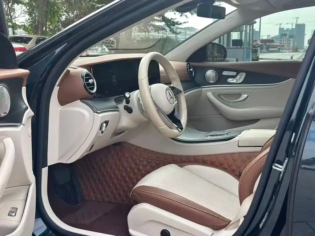 Mercedes-Benz E-Class 2023 из CN, фото 2