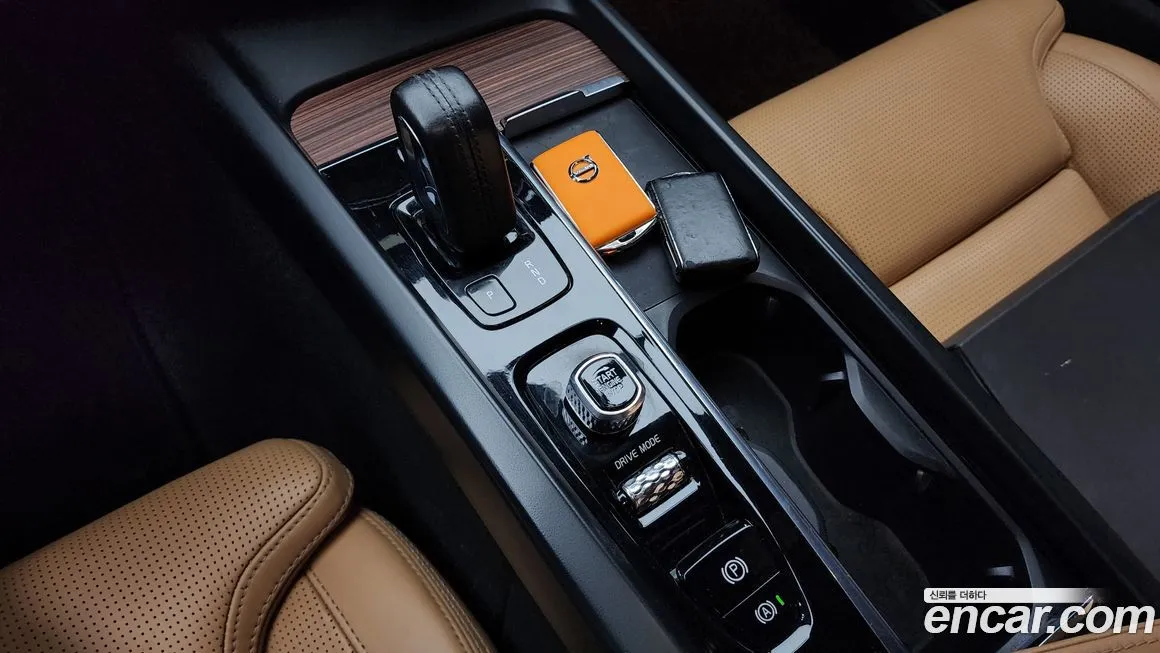 Volvo V60 2021 из KR, фото 3