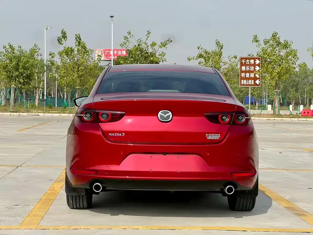 Mazda 3 Axela 2022 из CN, фото 6